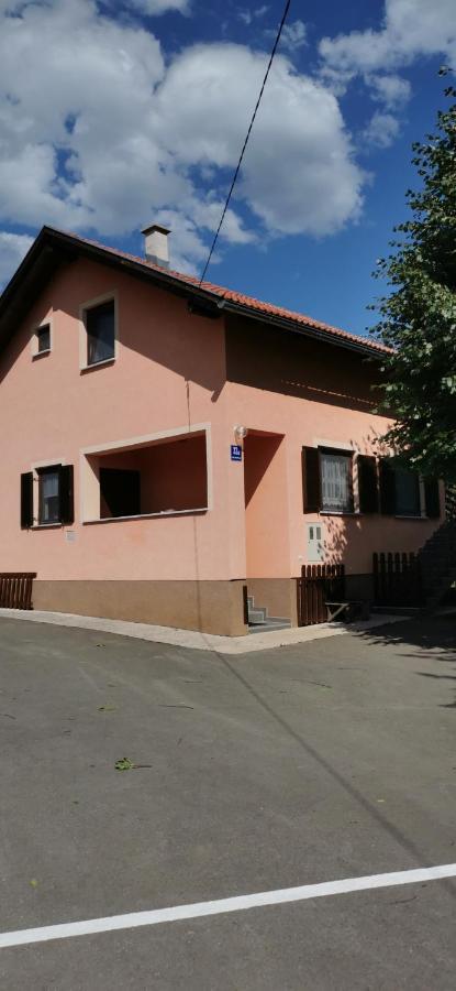 Apartman Deda Раковица Экстерьер фото