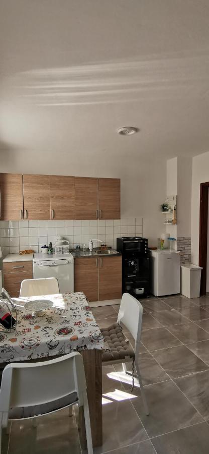 Apartman Deda Раковица Экстерьер фото
